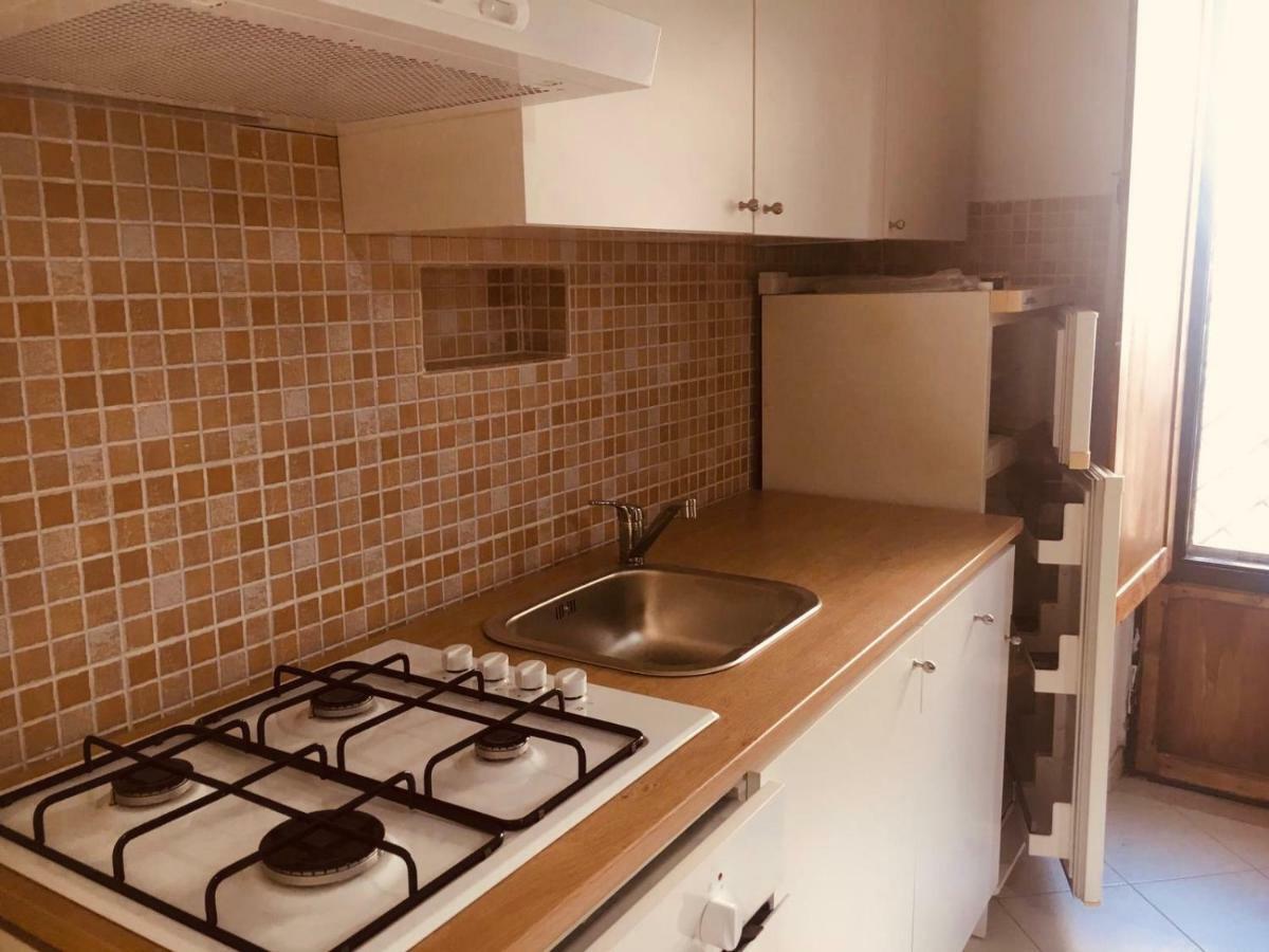 Bilocale In Centro Con Giardino Apartment Tagliacozzo Luaran gambar